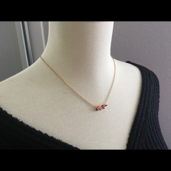 Poppy Dainty Gold Leaf Necklace - Picture 3 of 3